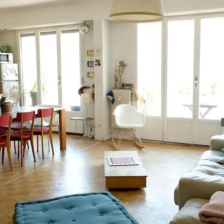 Apartment Sunny Garibaldi Port, Private Parking