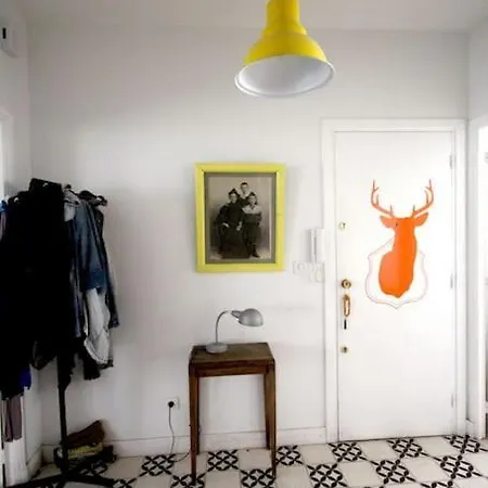 Sunny Garibaldi Port, Private Parking Apartment *