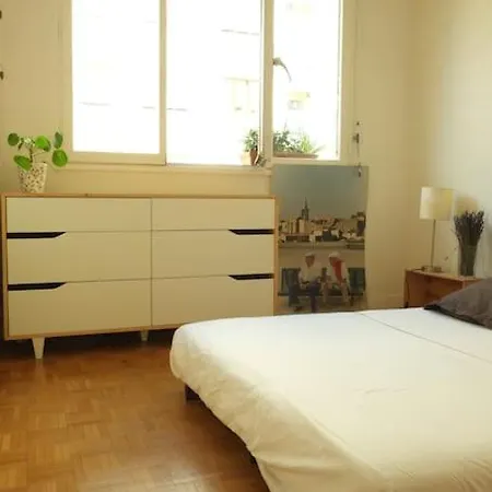 Apartment Sunny Garibaldi Port, Private Parking Nice
