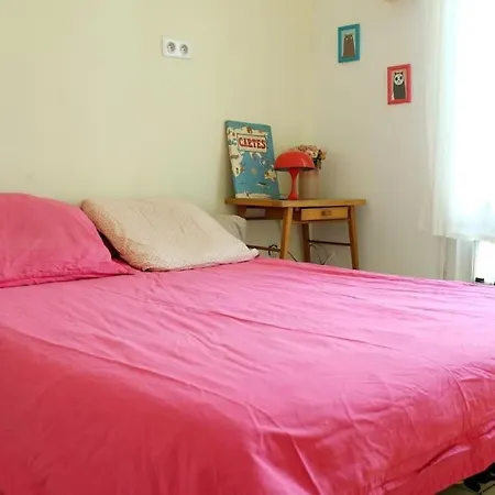 Sunny Garibaldi Port, Private Parking Apartment Nice
